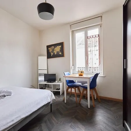 Superbe studio à 5 mins de la Cathédrale et 15 mins du centre ville Reims Exterior foto